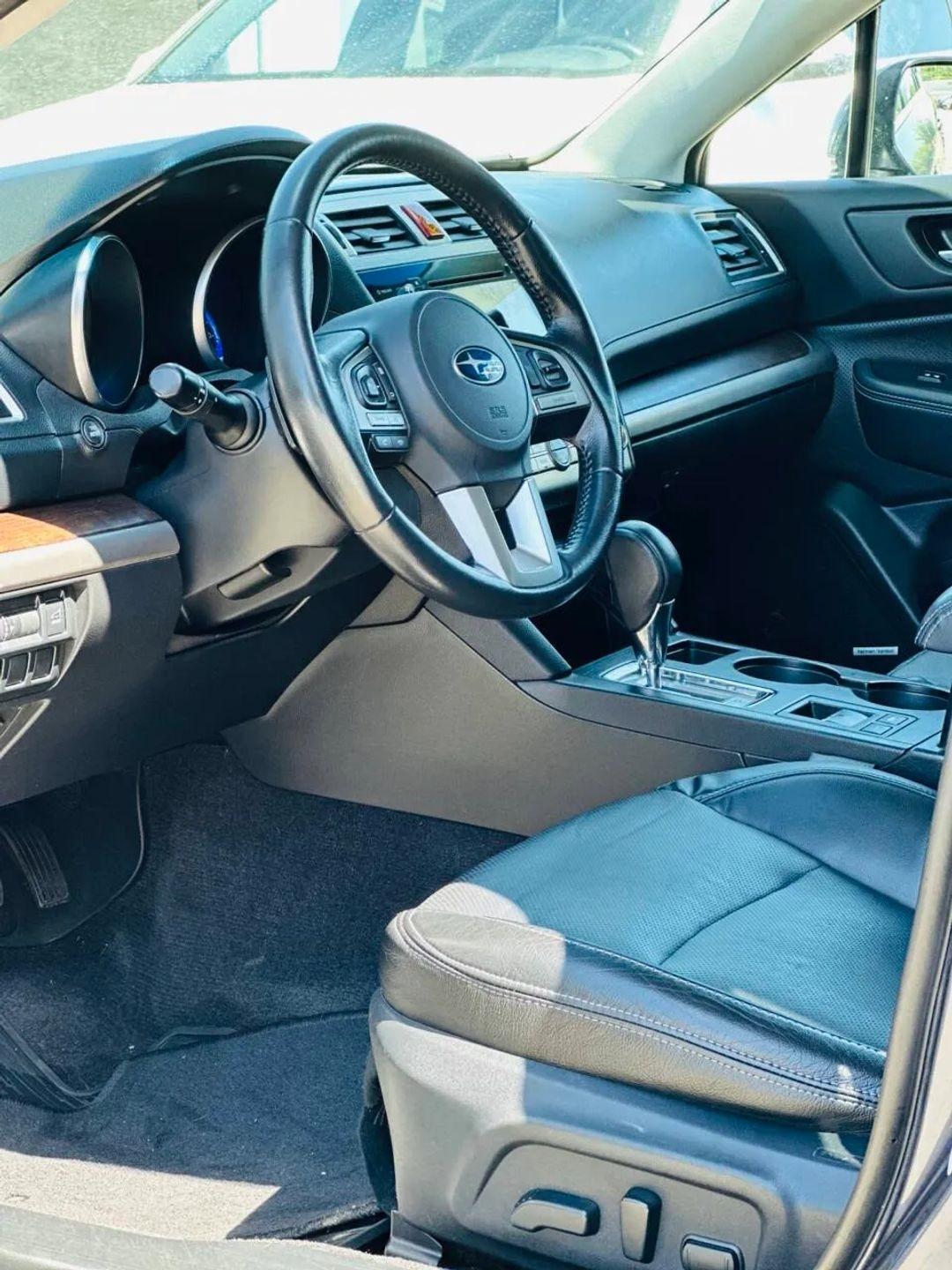 Subaru Outback  2015