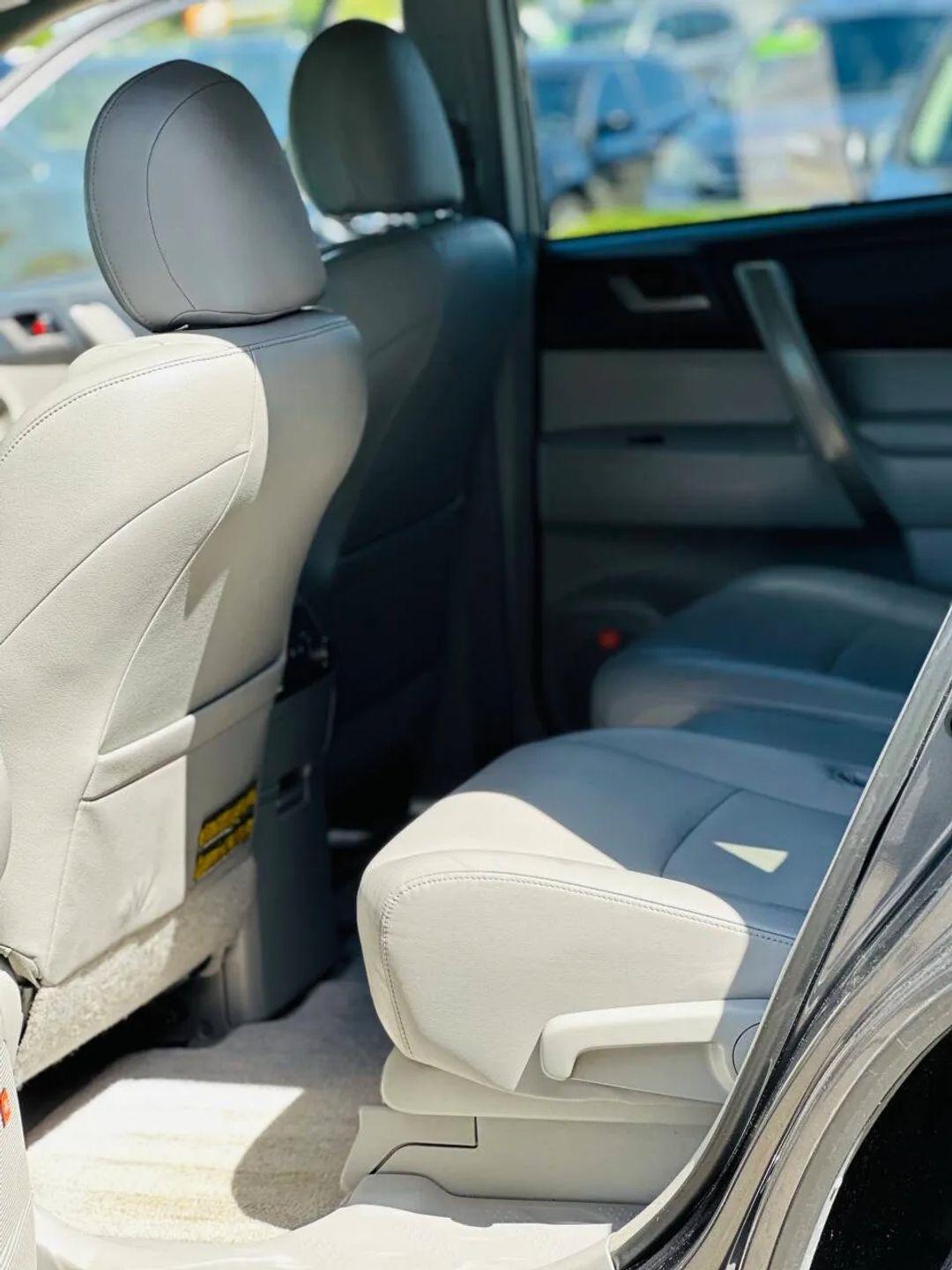 Toyota Highlander  2008