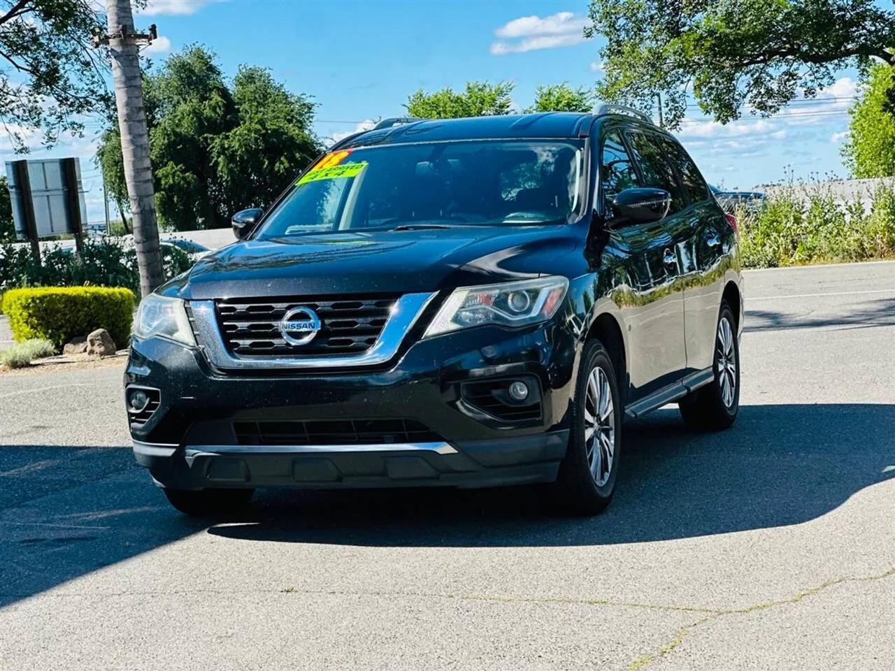 Nissan Pathfinder  2018