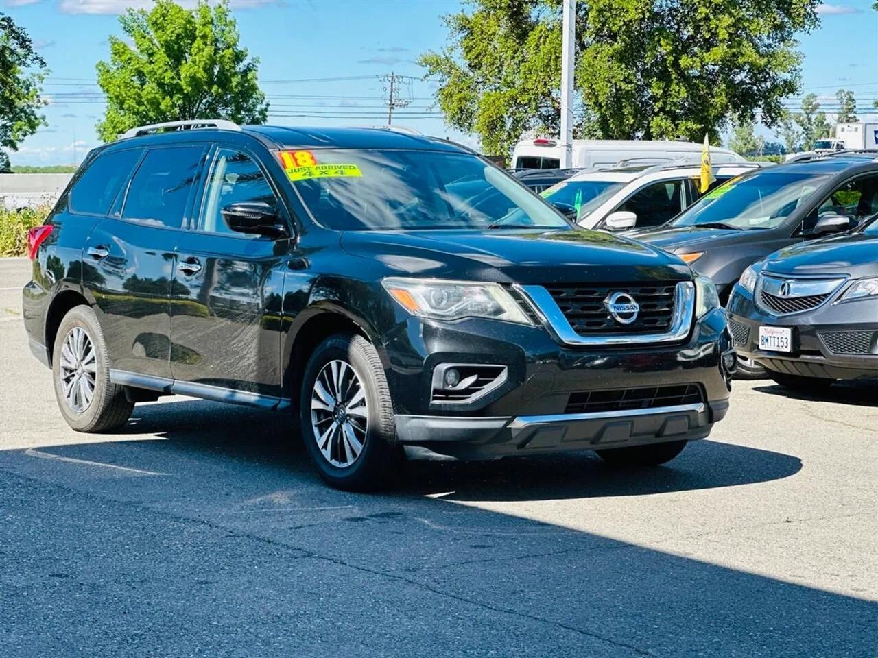Nissan Pathfinder  2018
