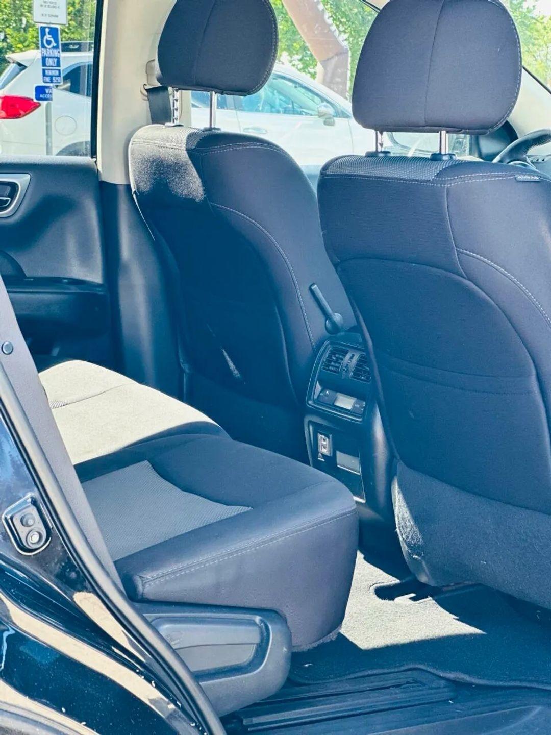 Nissan Pathfinder  2018