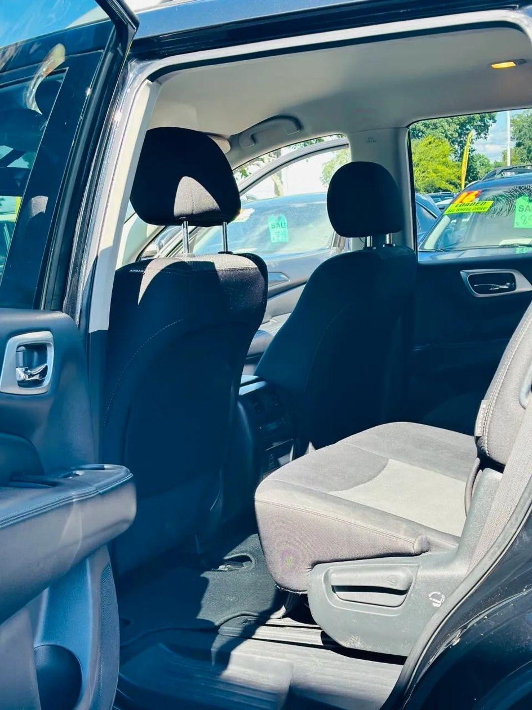 Nissan Pathfinder  2018