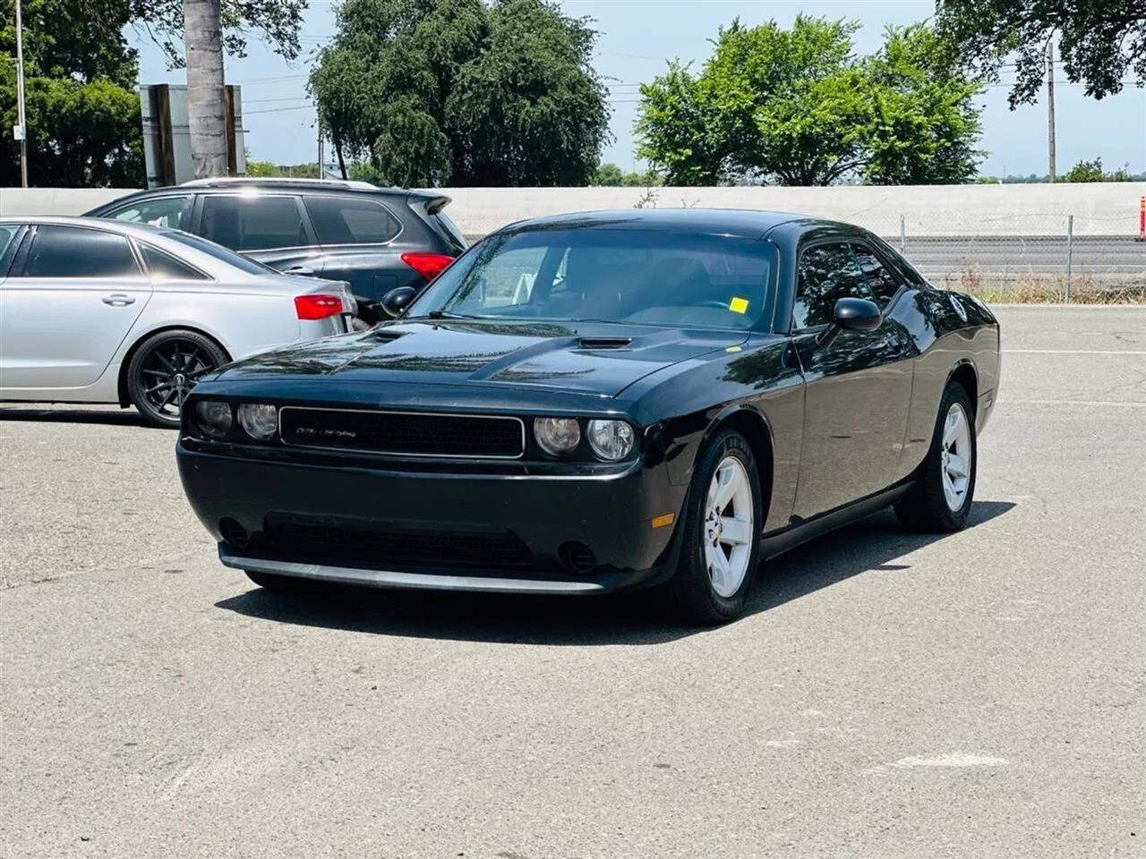 Dodge Challenger  2014