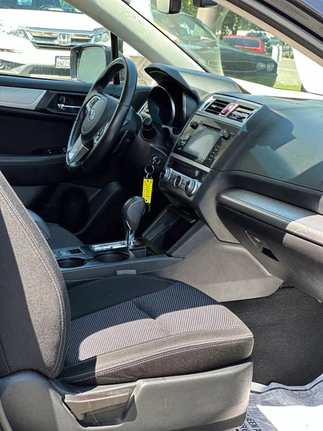 Subaru Outback  2017