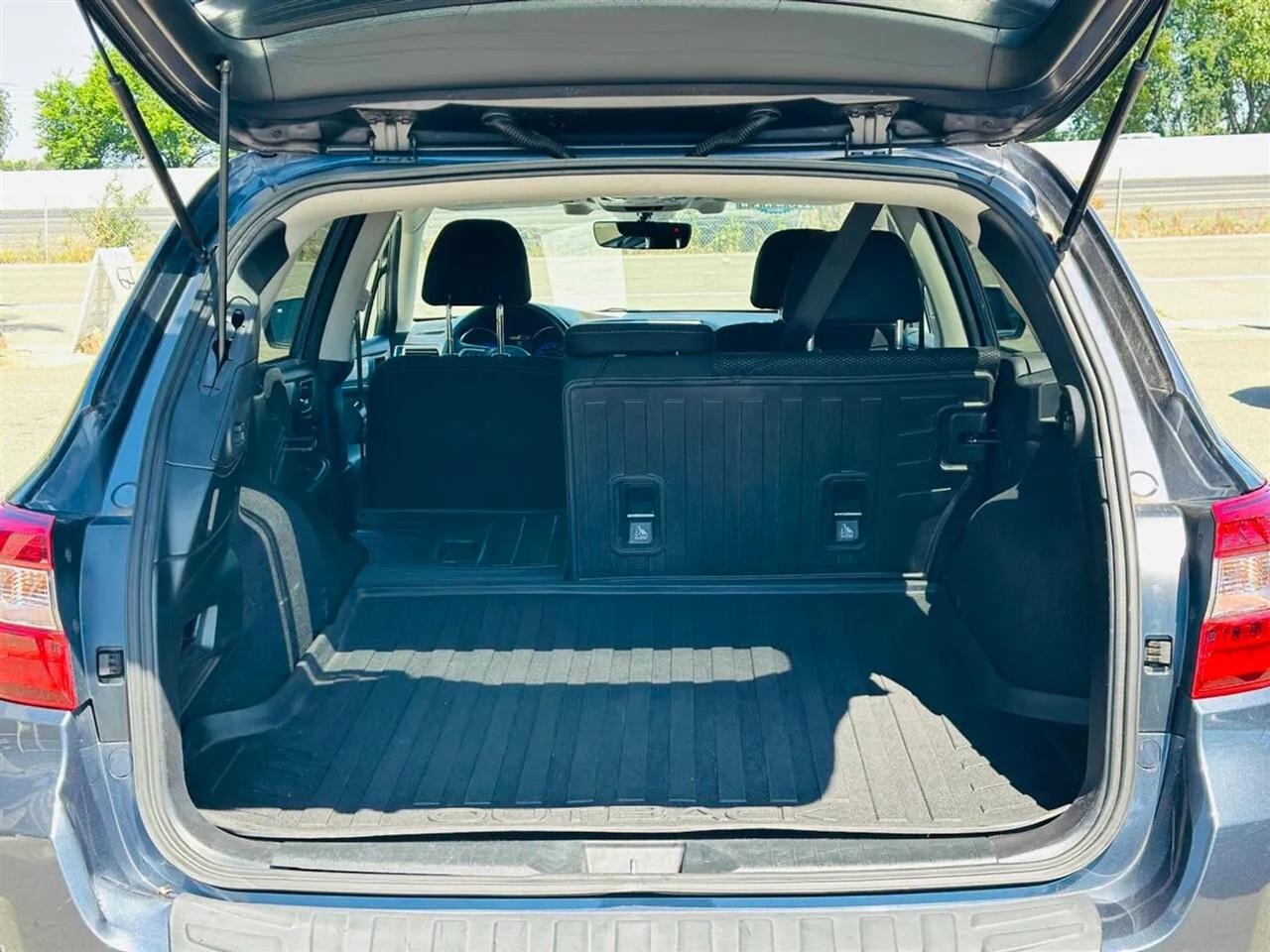 Subaru Outback  2017