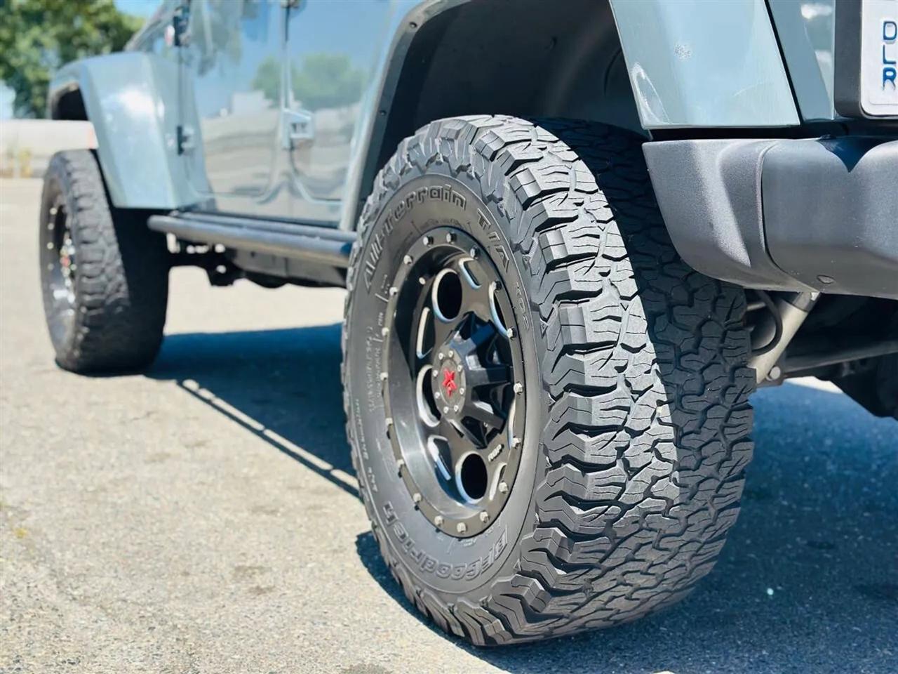 Jeep Wrangler  2013