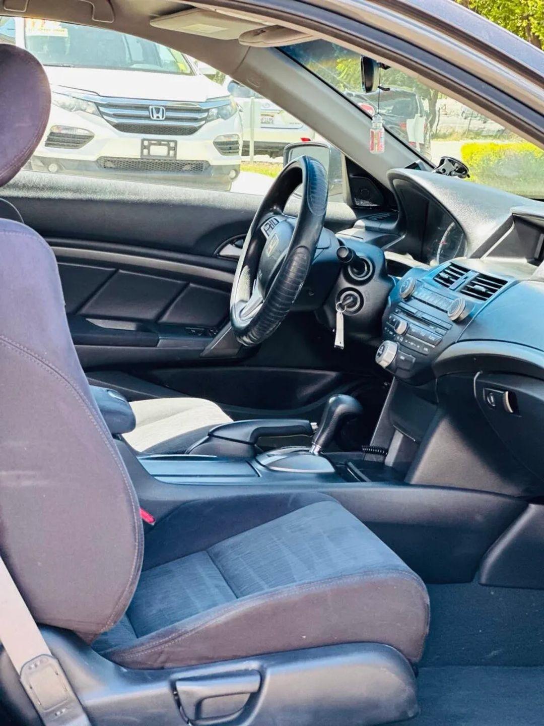 Honda Accord  2012