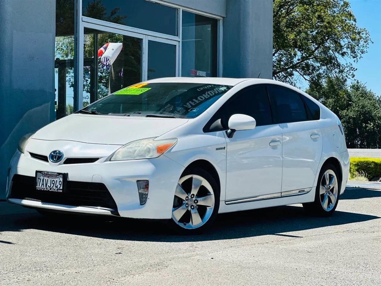 Toyota Prius  2013