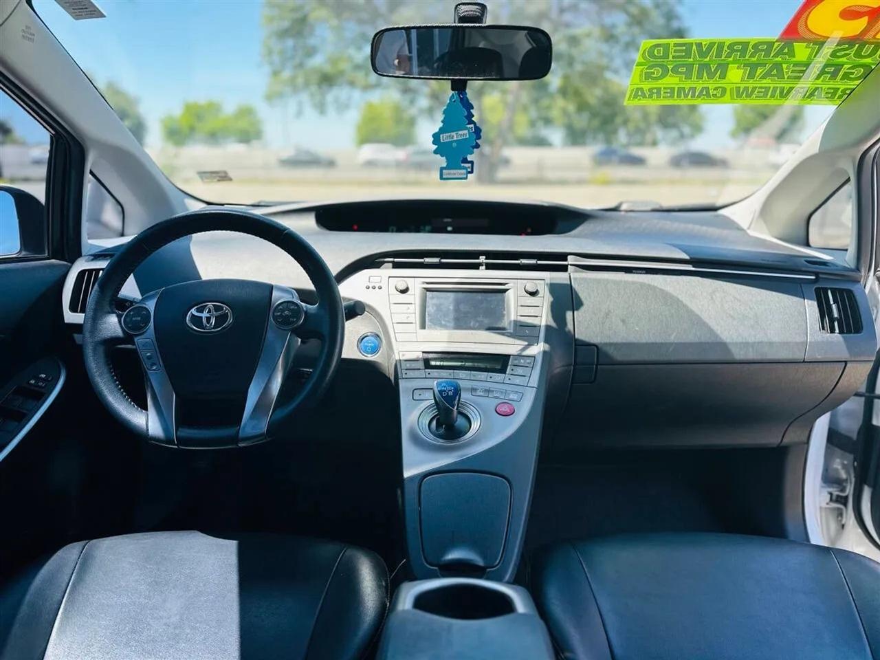 Toyota Prius  2013