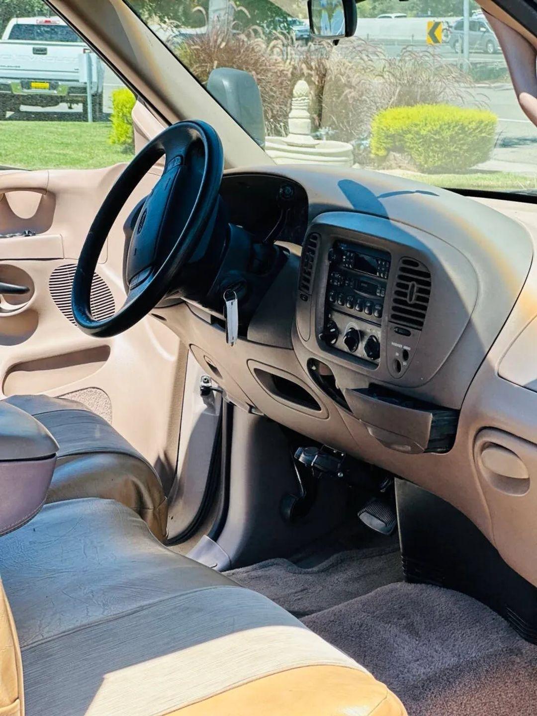 Ford F-150  1997