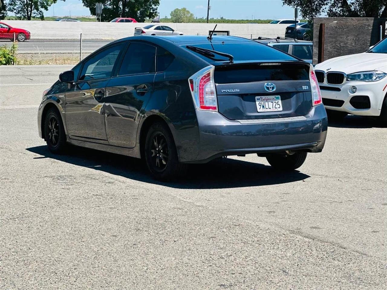 Toyota Prius  2015