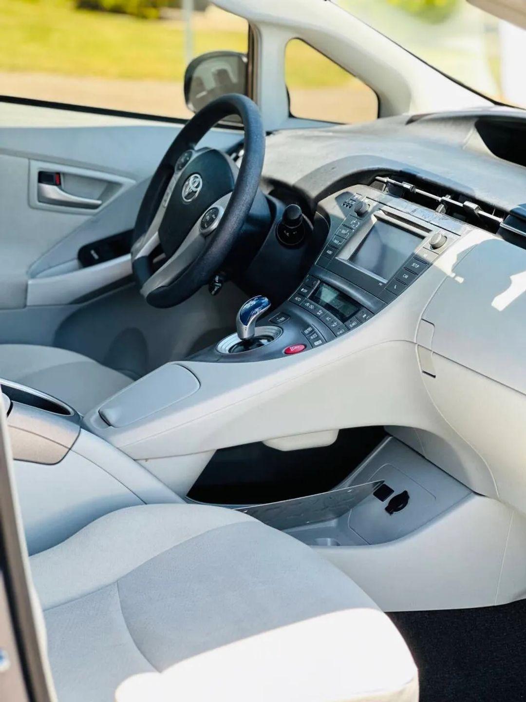 Toyota Prius  2015