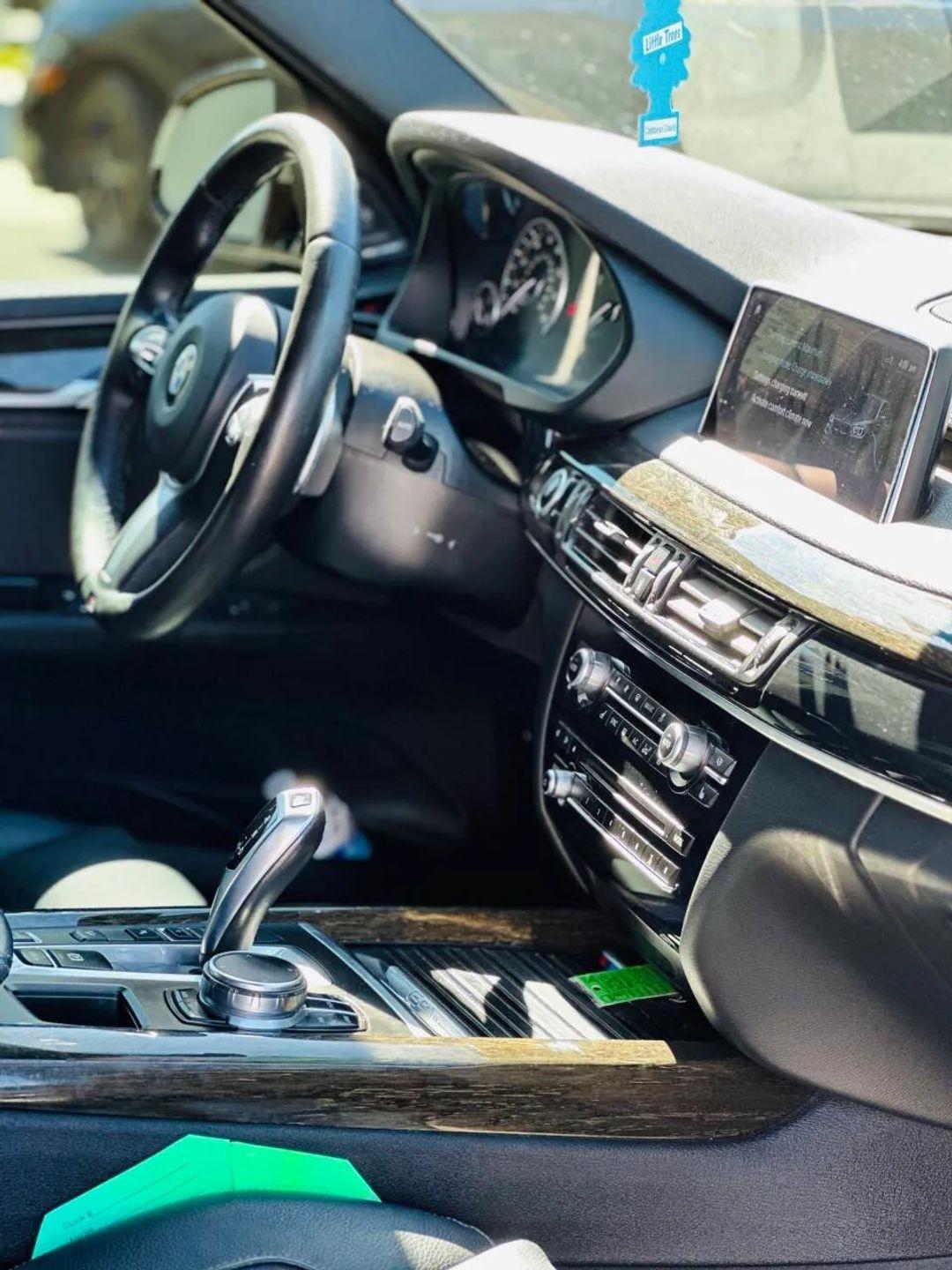 BMW X5  2018
