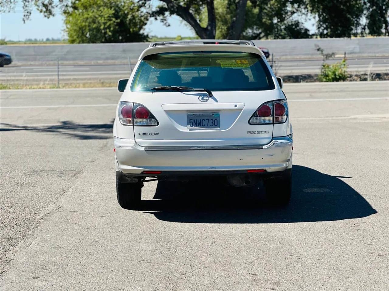 Lexus RX 300  2001