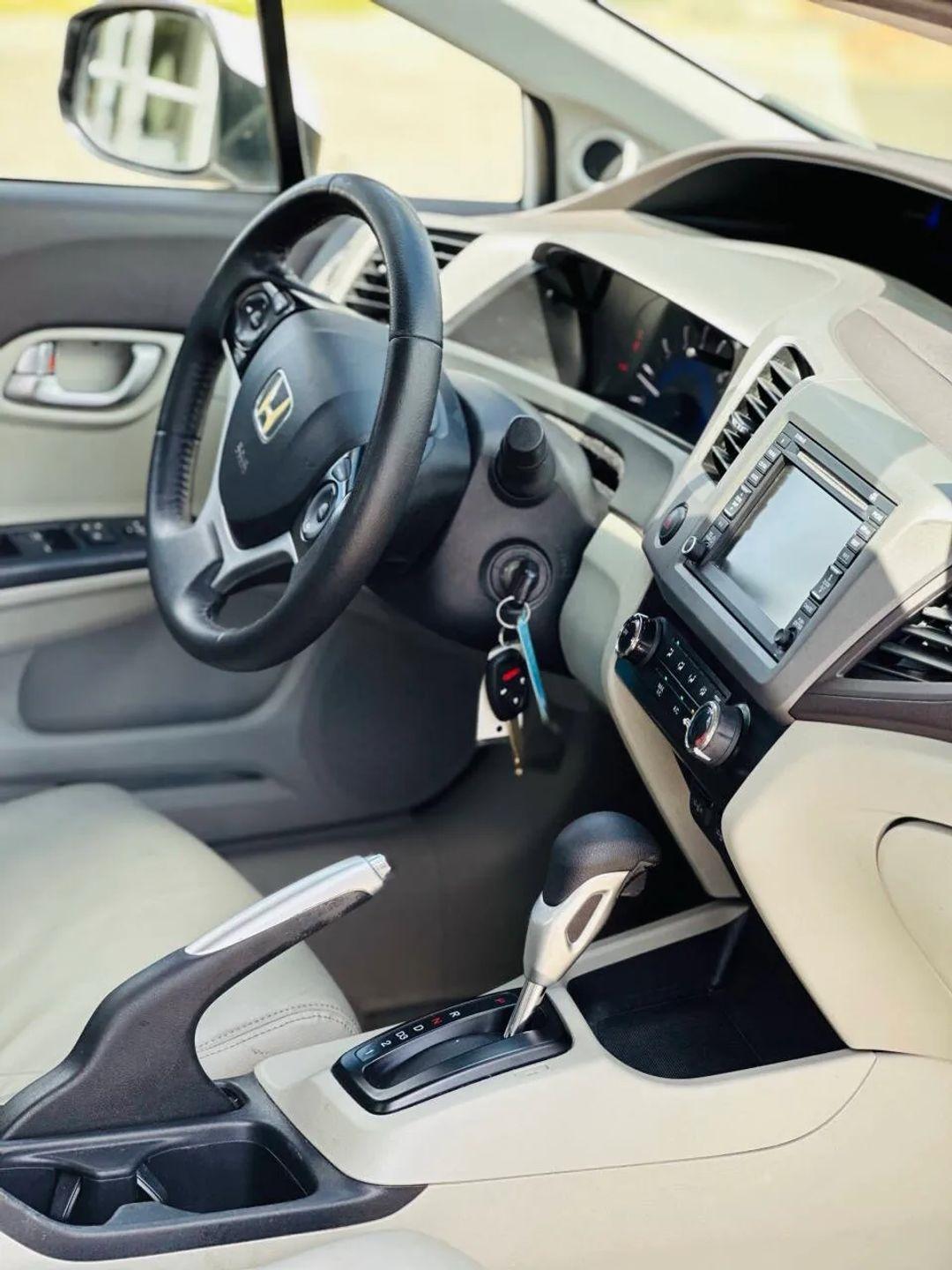 Honda Civic  2012