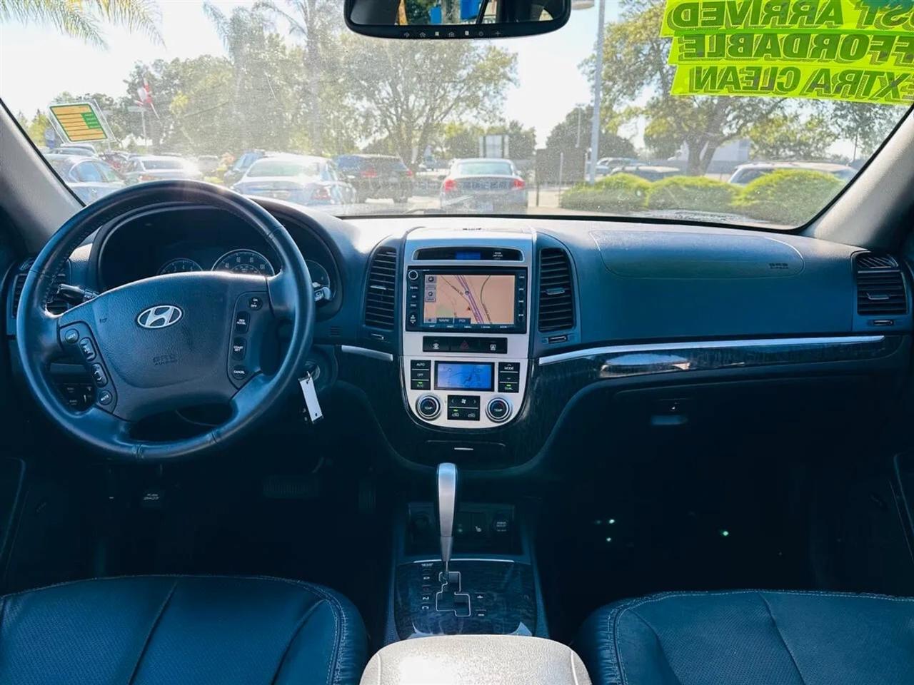Hyundai Santa Fe  2008