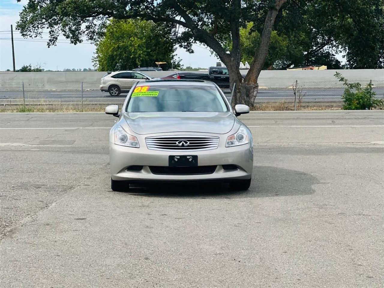 Infiniti G35  2008