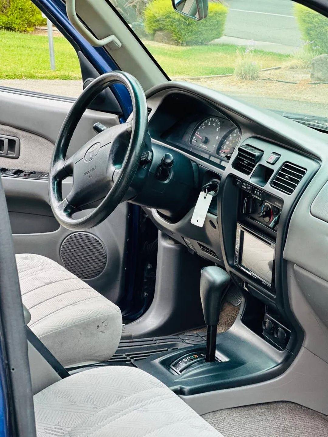 Toyota 4Runner  2002