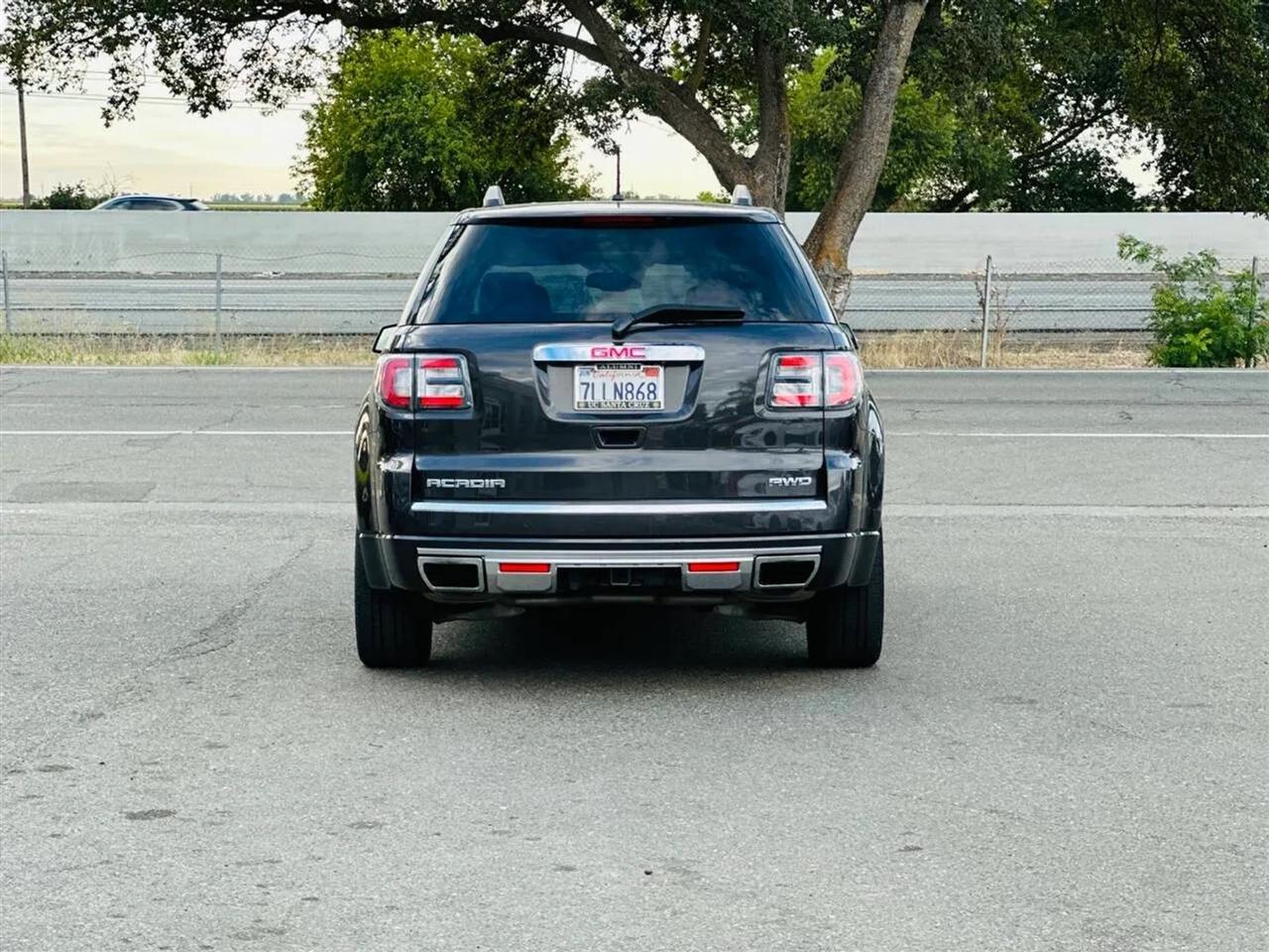 GMC Acadia  2015
