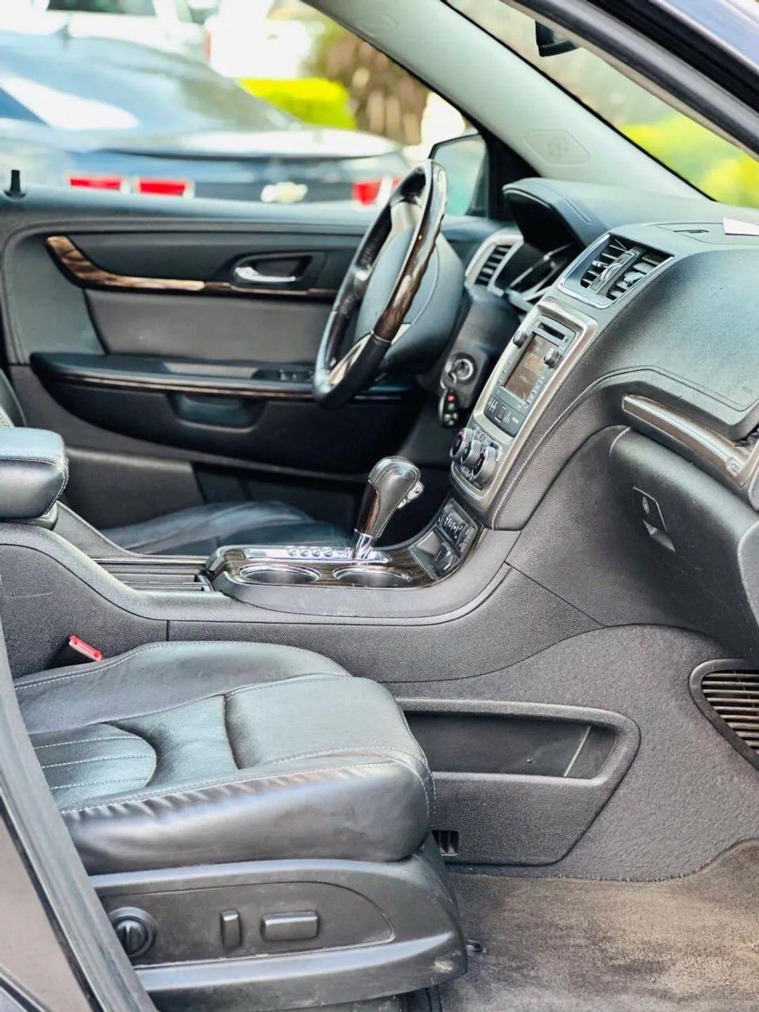 GMC Acadia  2015
