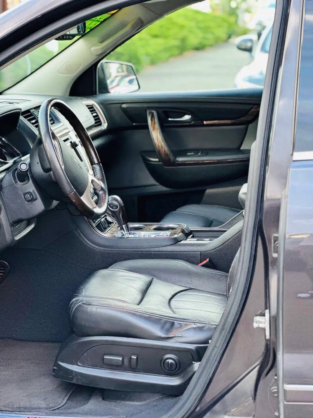 GMC Acadia  2015