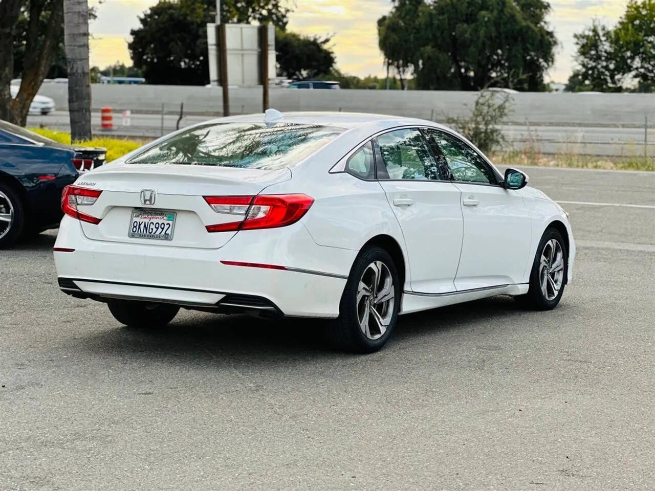 Honda Accord  2019