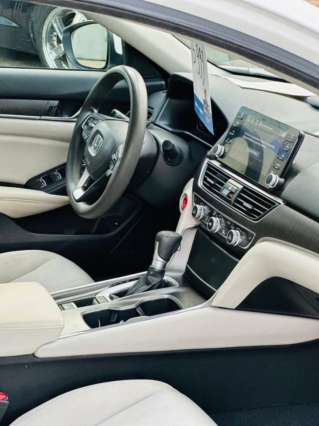 Honda Accord  2019