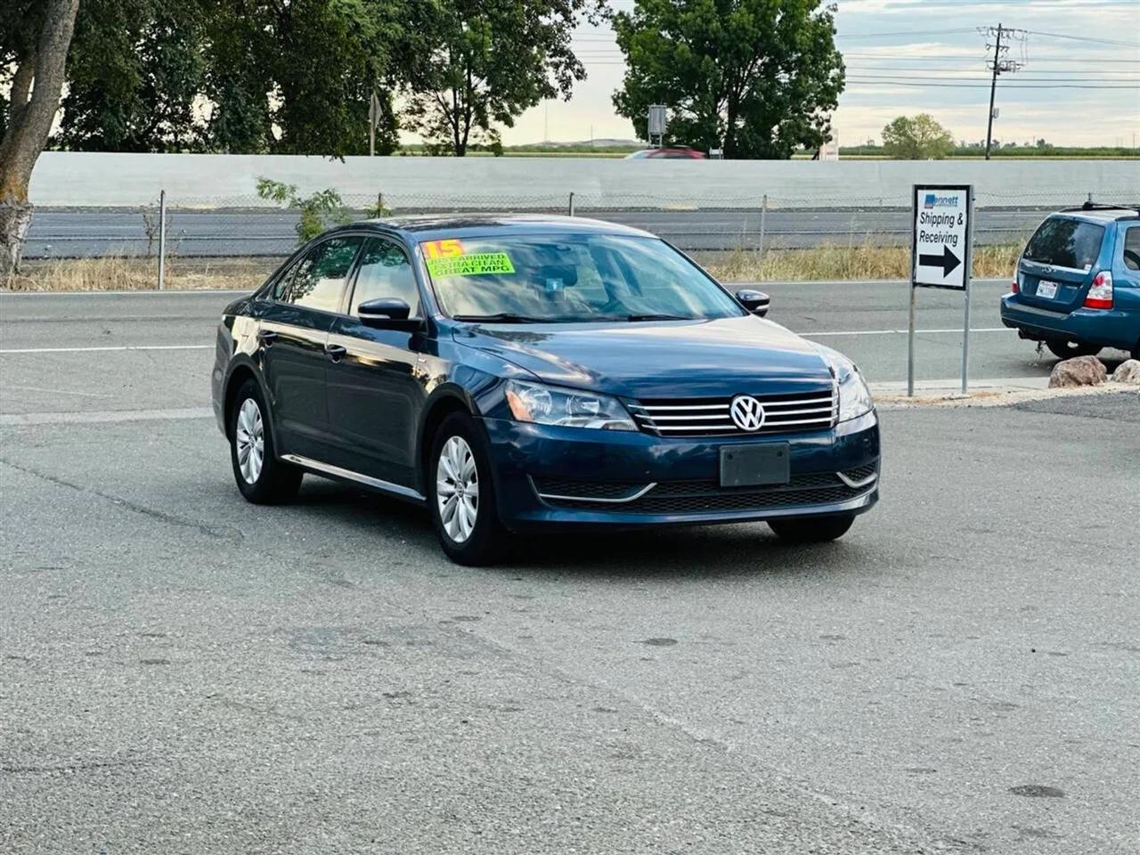 Volkswagen Passat  2015