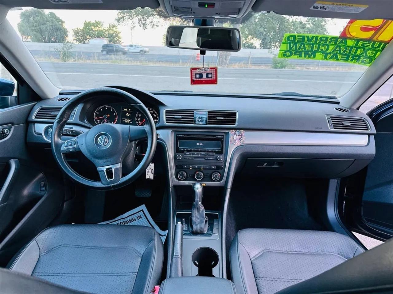 Volkswagen Passat  2015