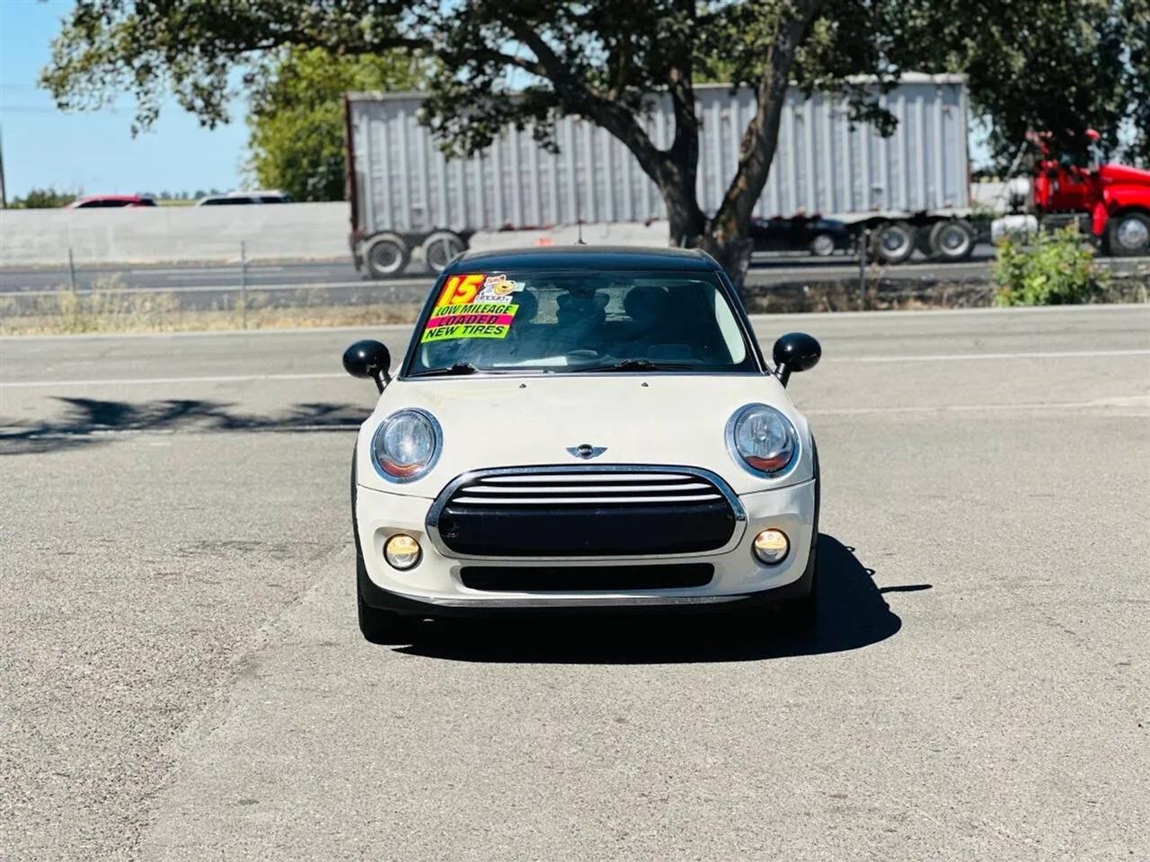 MINI Cooper  2015