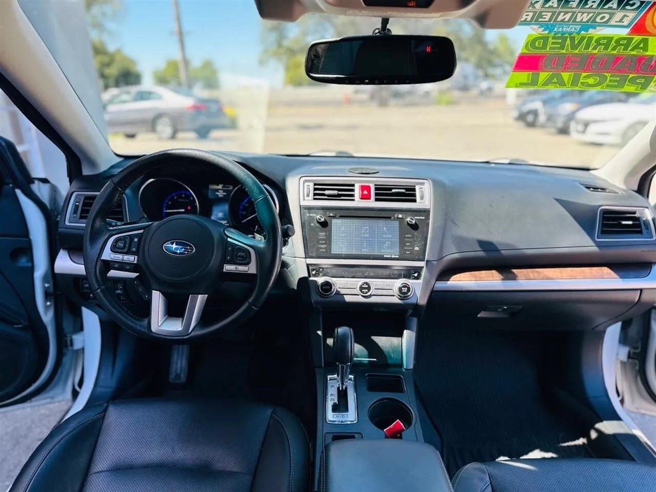 Subaru Outback  2015