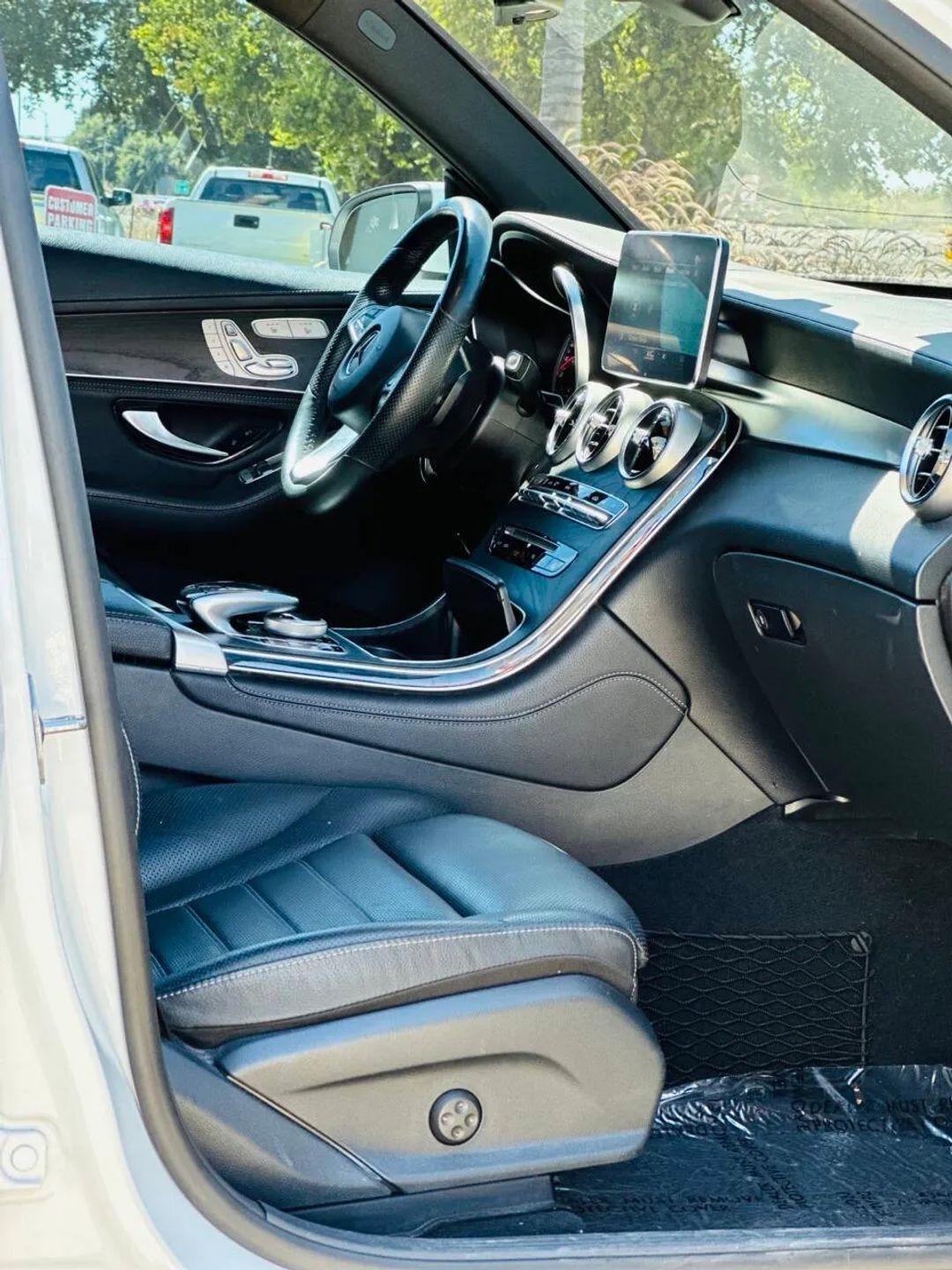 Mercedes-Benz GLC-Class  2018