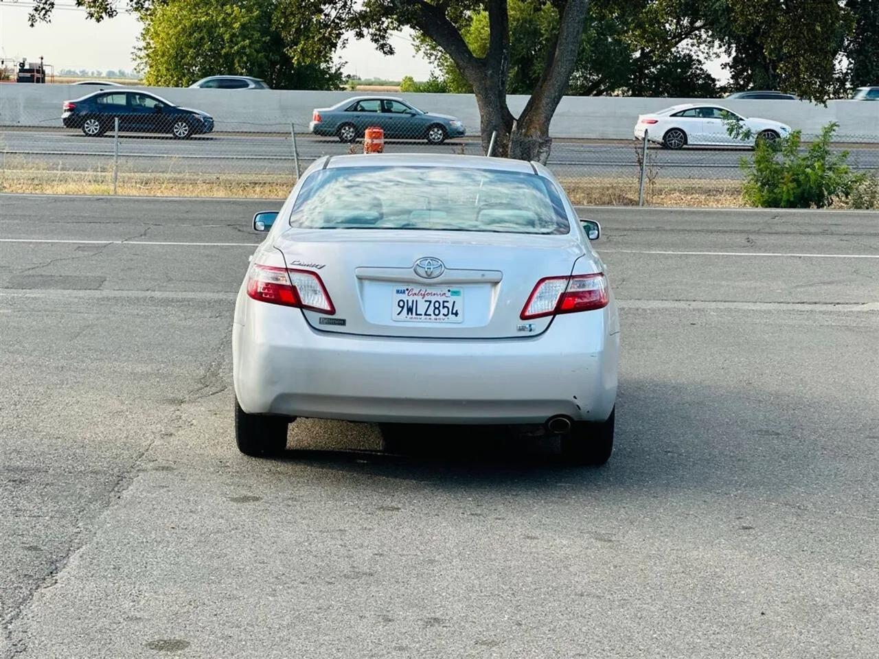 Toyota Camry Hybrid  2008