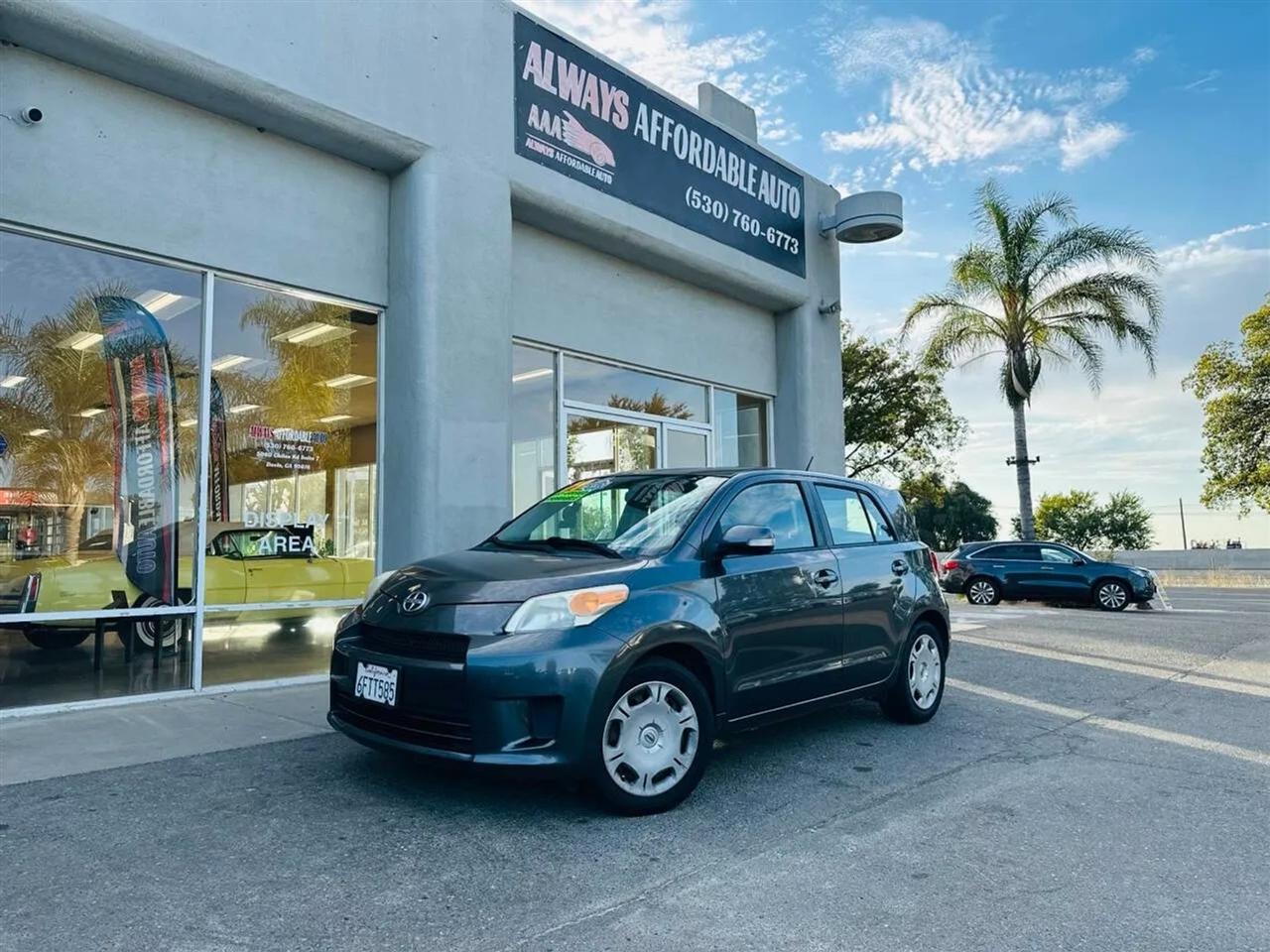 Scion xD  2009