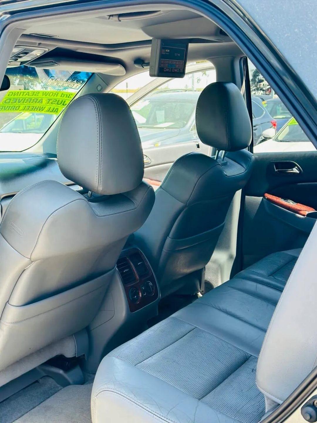 Acura MDX  2005