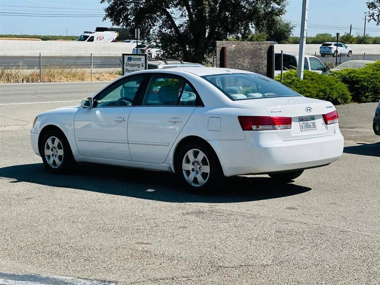 Hyundai Sonata  2008