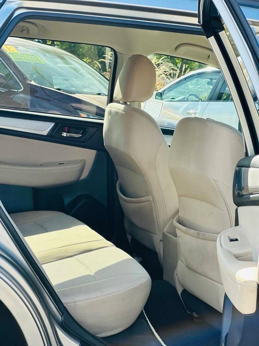 Subaru Outback  2017