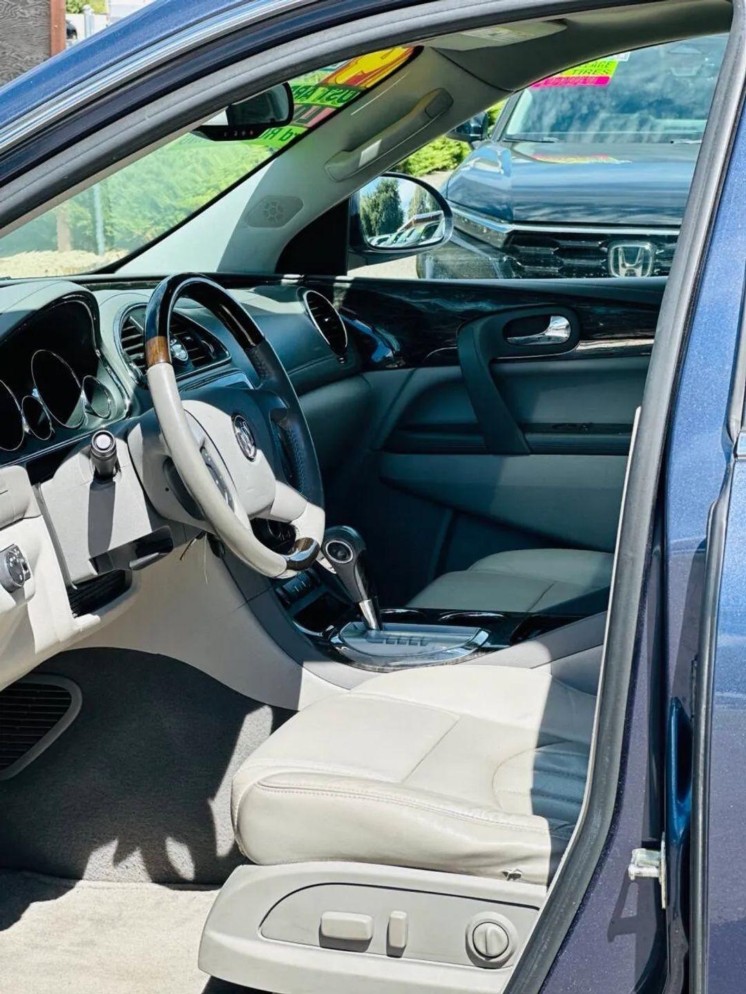 Buick Enclave  2014