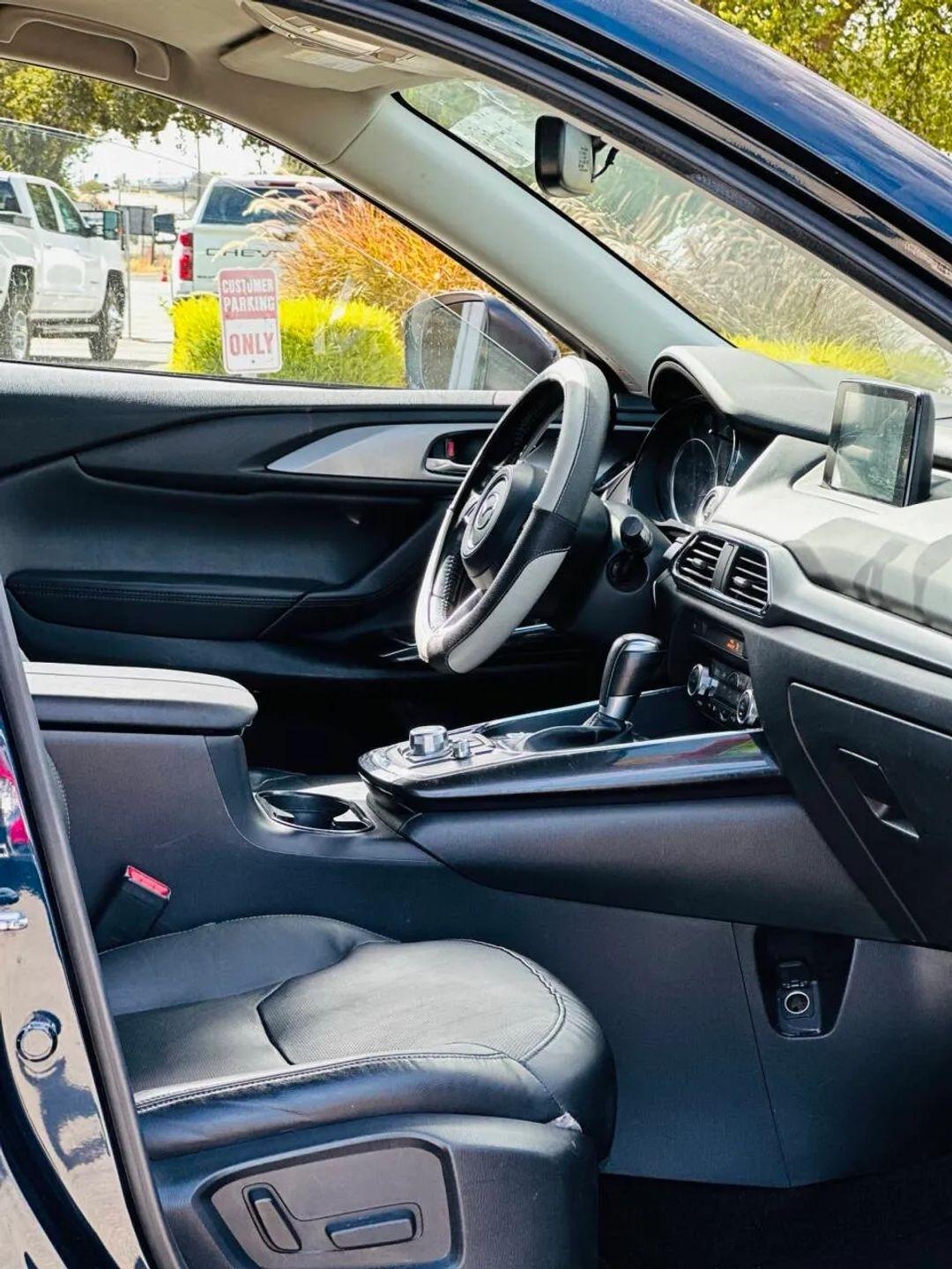 Mazda CX-9  2016