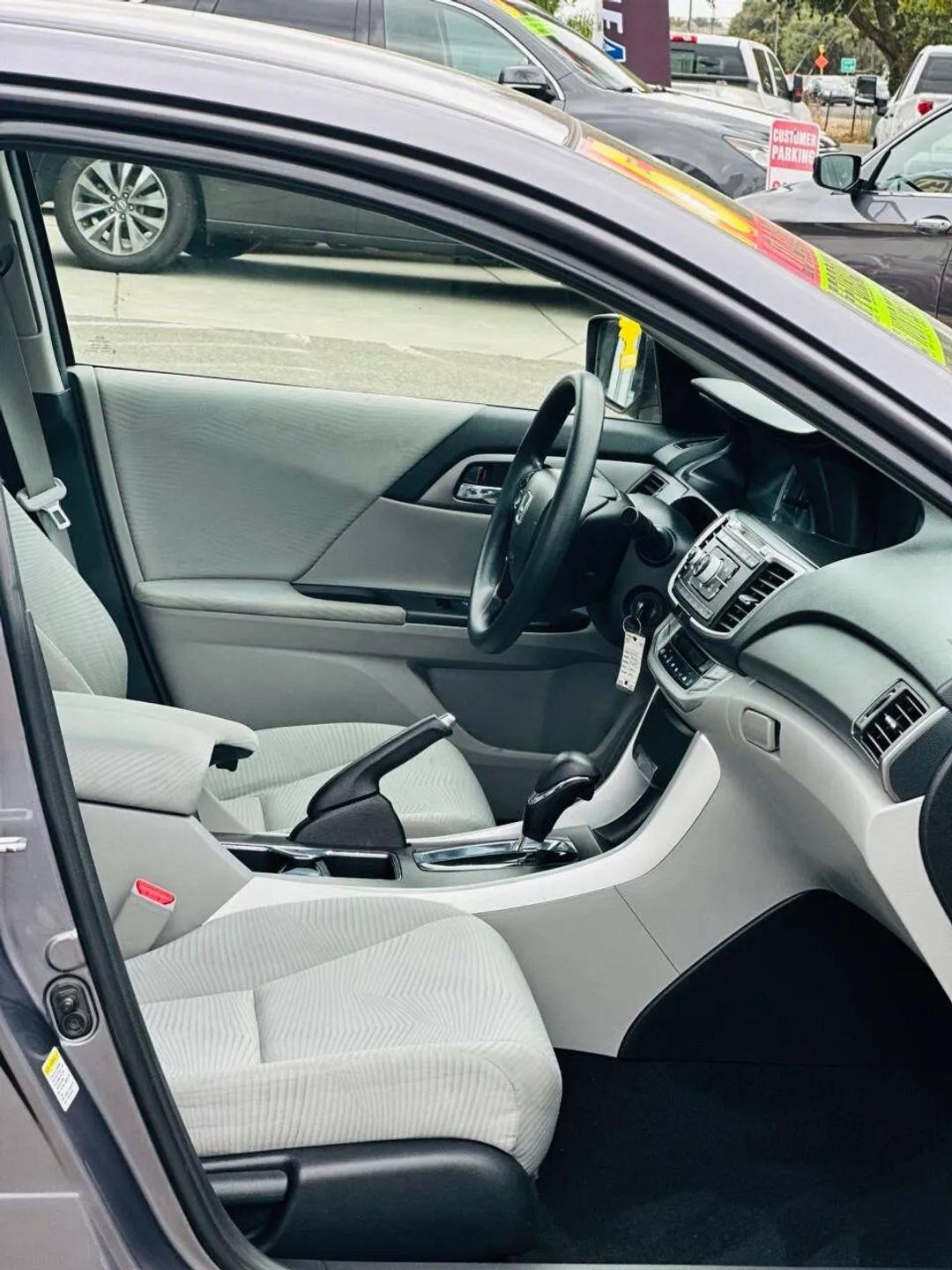 Honda Accord  2015