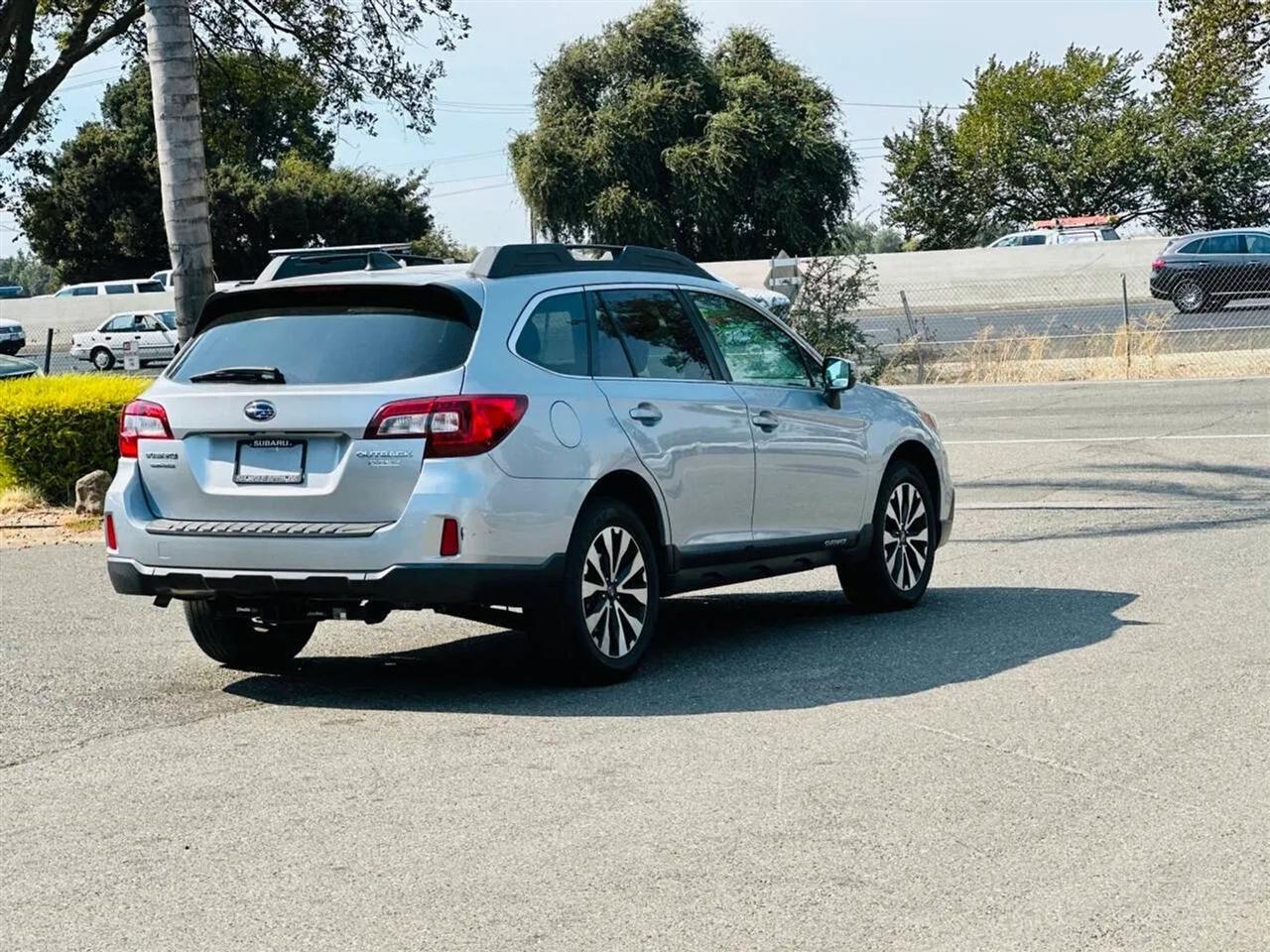 Subaru Outback  2017