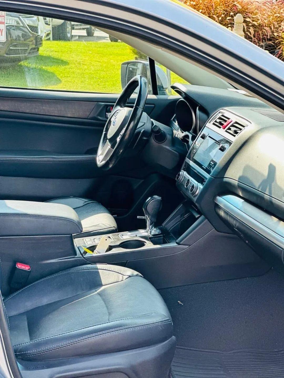 Subaru Outback  2017