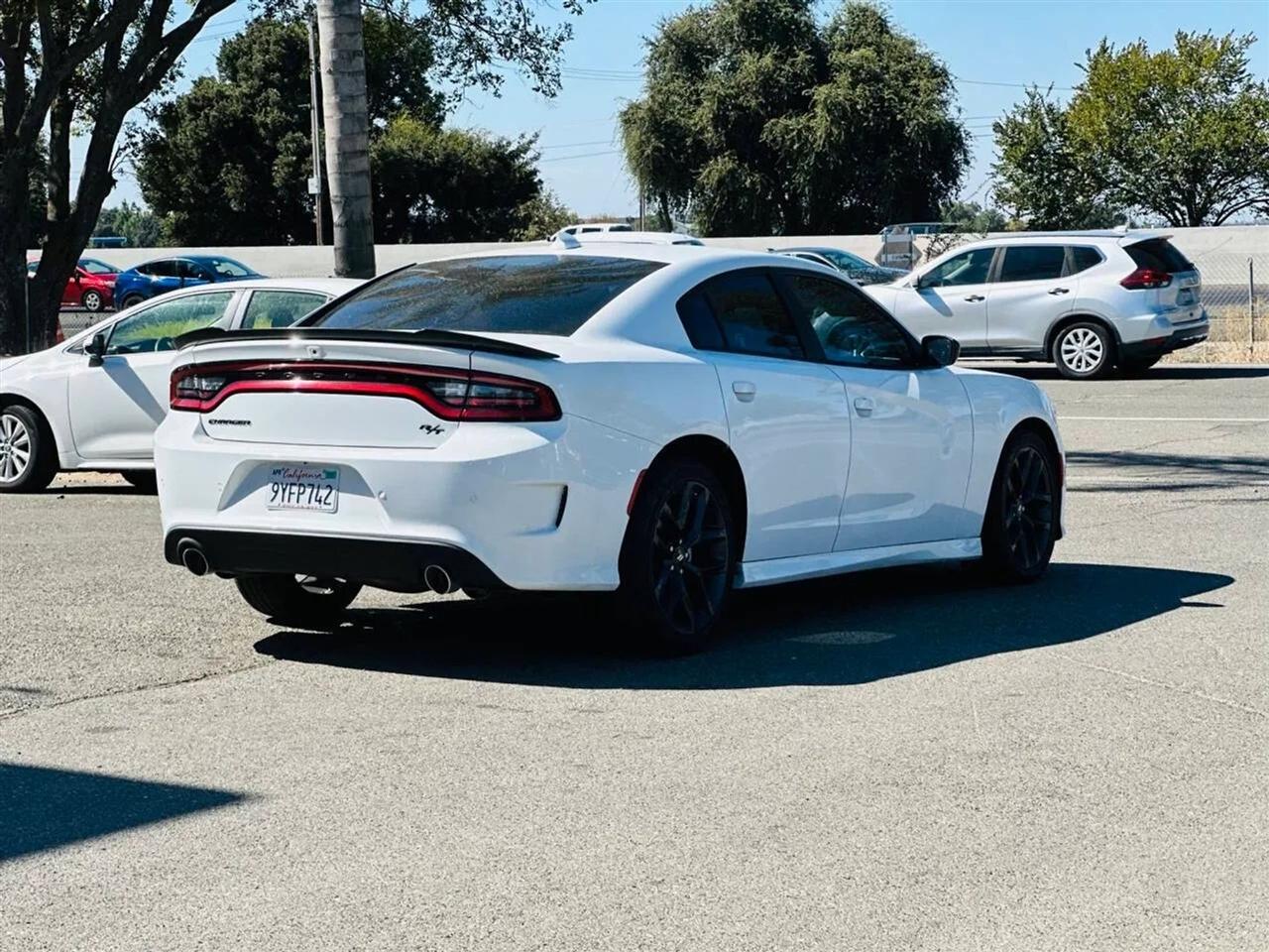 Dodge Charger  2022