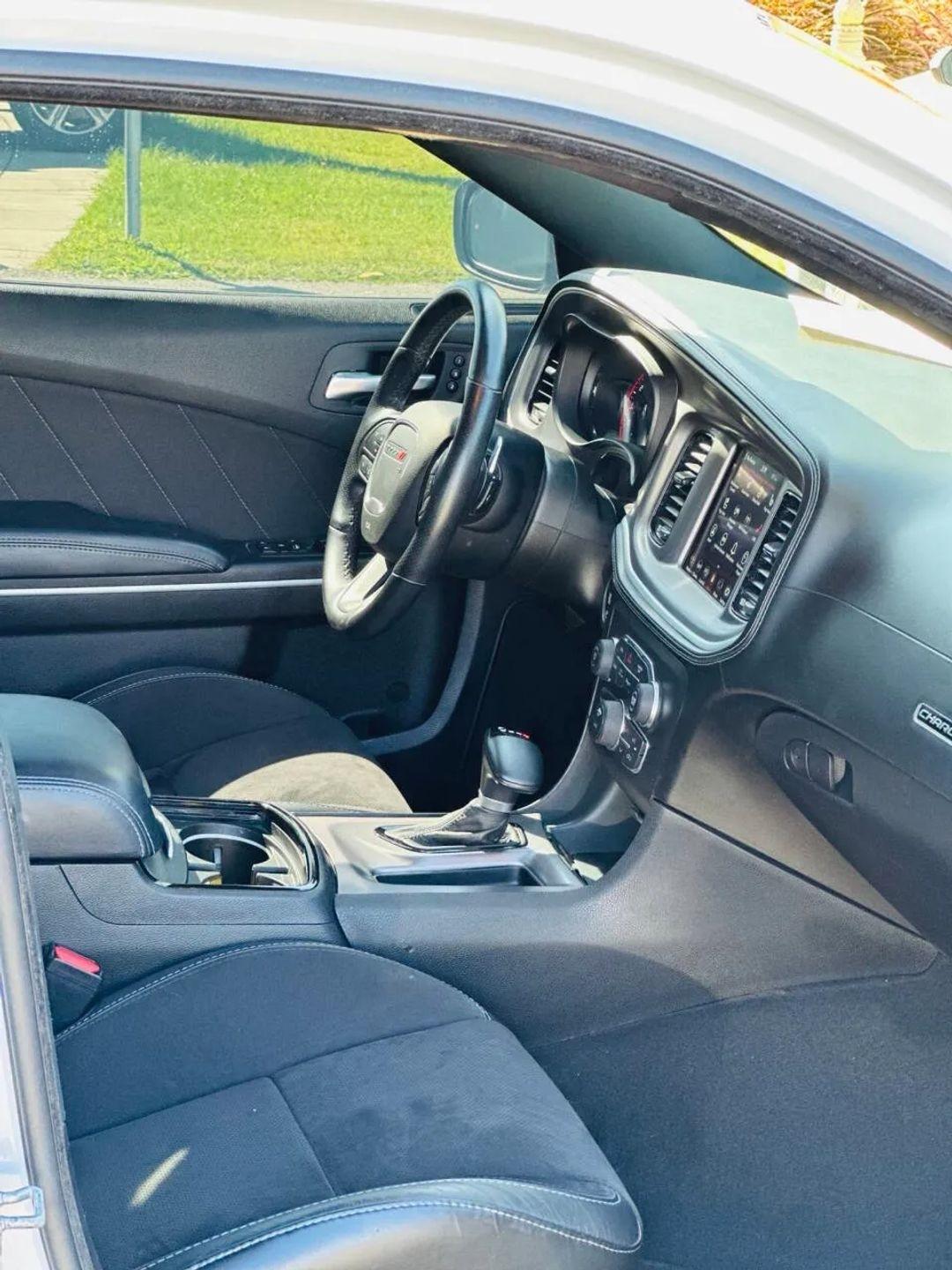 Dodge Charger  2022