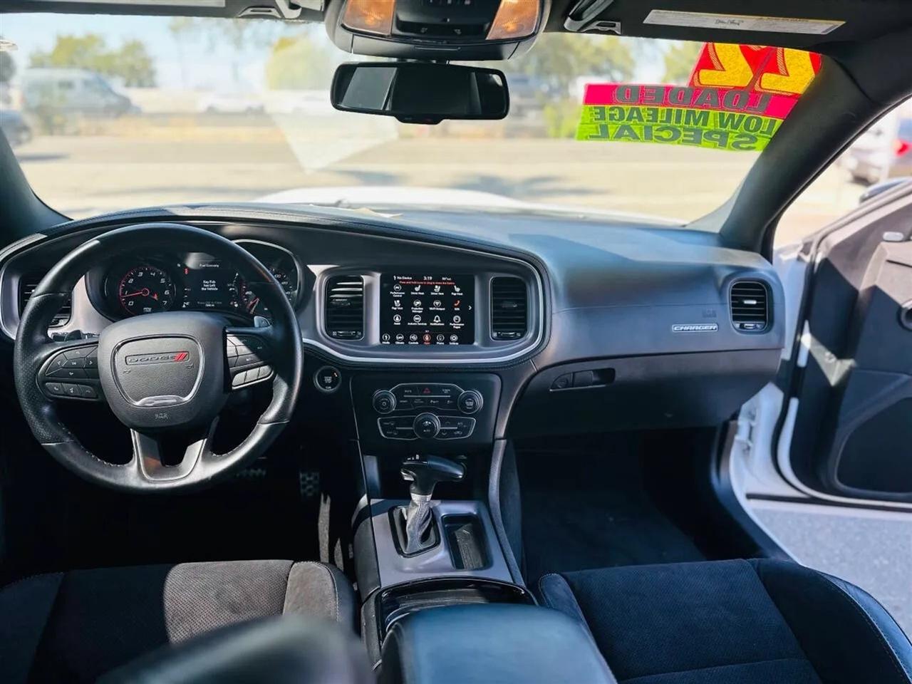 Dodge Charger  2022