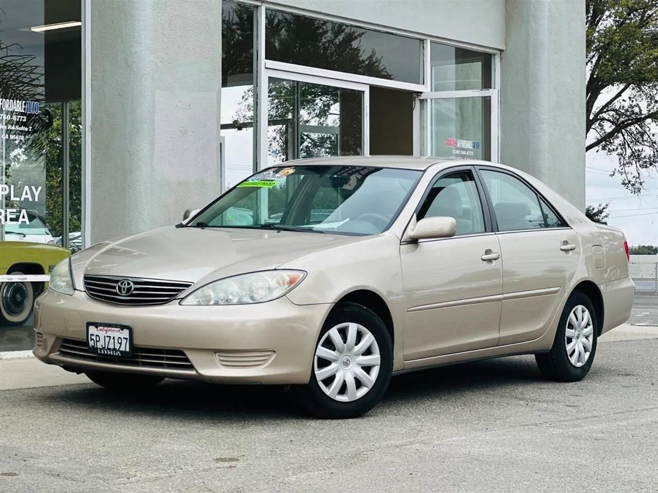 Toyota Camry  2005