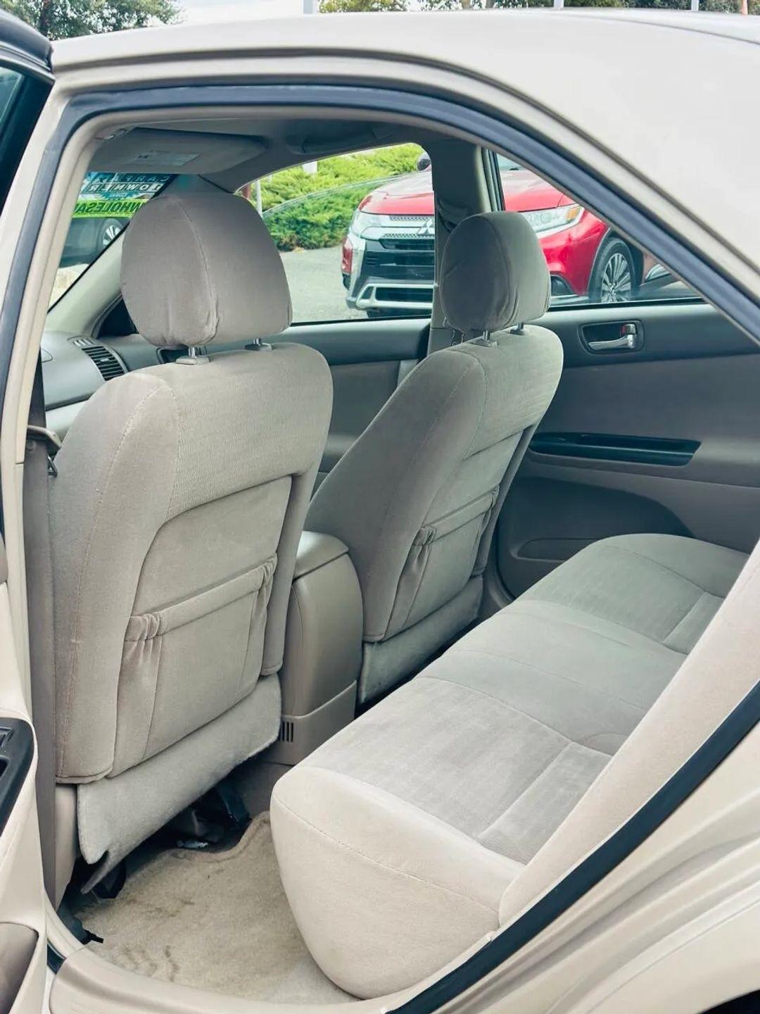 Toyota Camry  2005