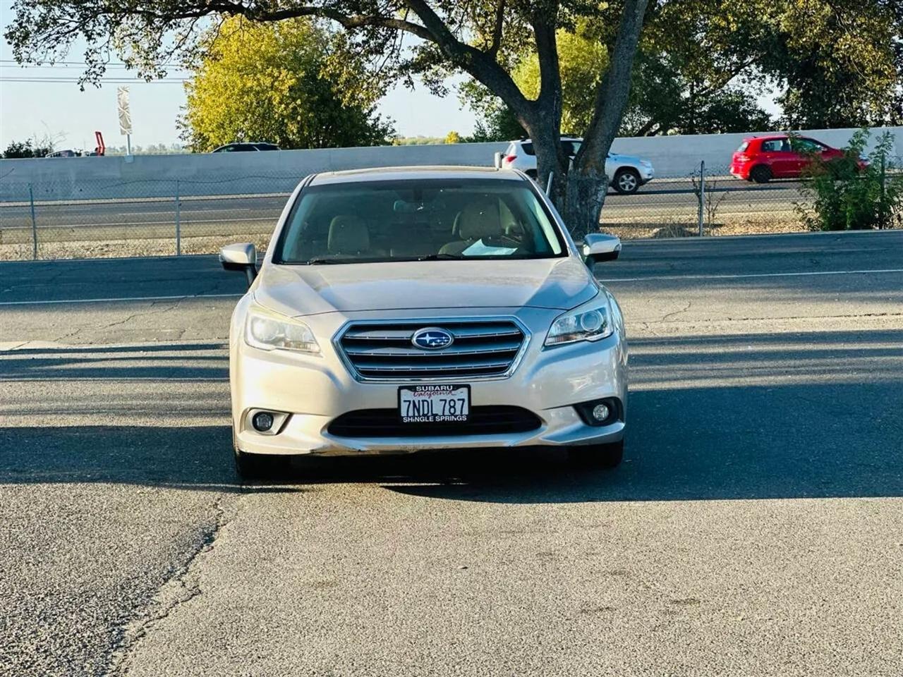 Subaru Legacy  2016