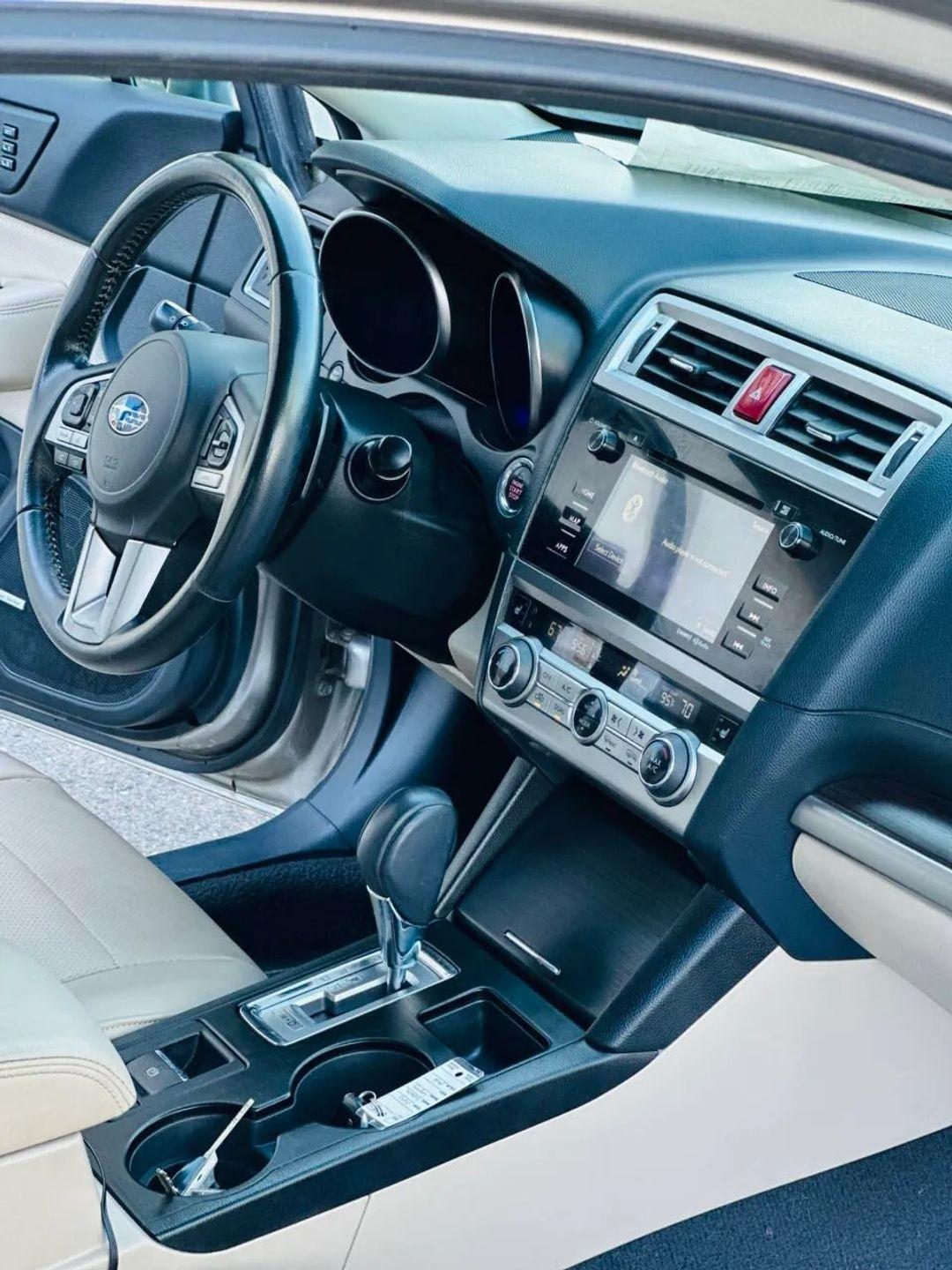 Subaru Legacy  2016