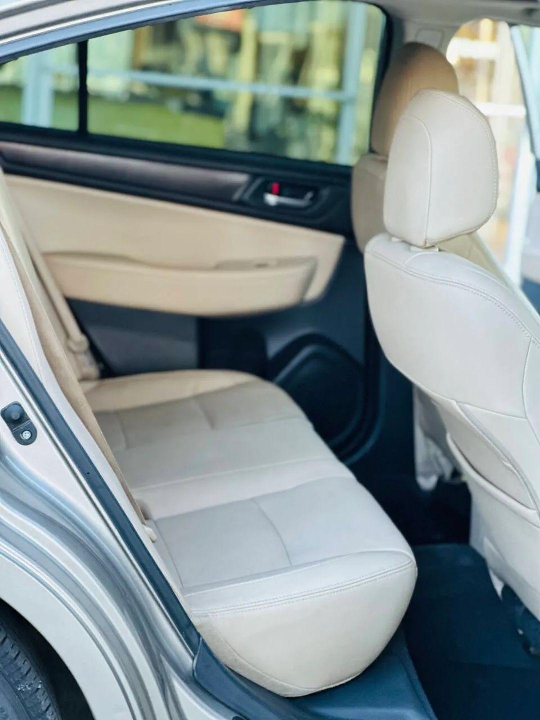 Subaru Legacy  2016